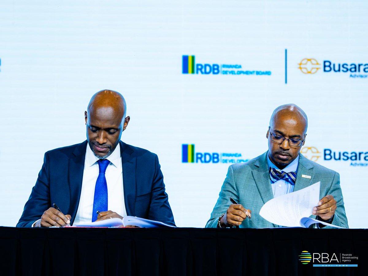 rbarwanda's tweet photo. 🚨AMAKURU AGEZWEHO 🚨

U Rwanda rwasinyanye amasezerano n’ibigo birimo Ikigo cy’Igihugu cya Bénin gishinzwe guteza imbere Ishoramari n’ibyoherezwa mu Mahanga, APIEX, Elsewedy Group, Sunrise Resorts& Cruises, Busara Advisors Inc. ndetse n’Ikigo Cleo Capital Group and Lux Collective.

Ni amasezerano yashyizweho umukono kuri uyu wa Kane, ubwo abitabiriye Inama Mpuzamahanga y’Abayobozi Bakuru b’Ibigo izwi nka ‘Africa CEO Forum 2026', bari bahuriye mu biganiro bigaruka ku gushora imari mu Rwanda [Invest in Rwanda]. #RBAAmakuru #ACF2026

📷: @Nkuranga_