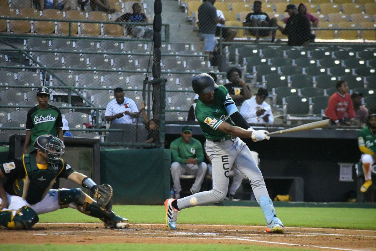 EOBASEBALLCLUB tweet media