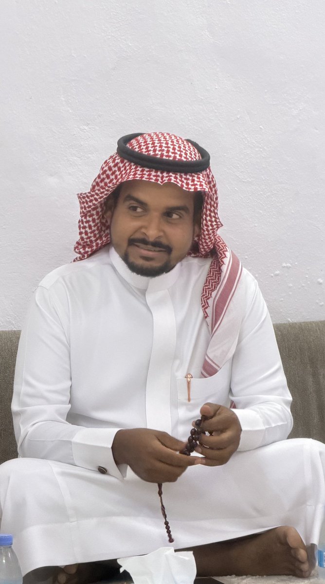آل صقران tweet media