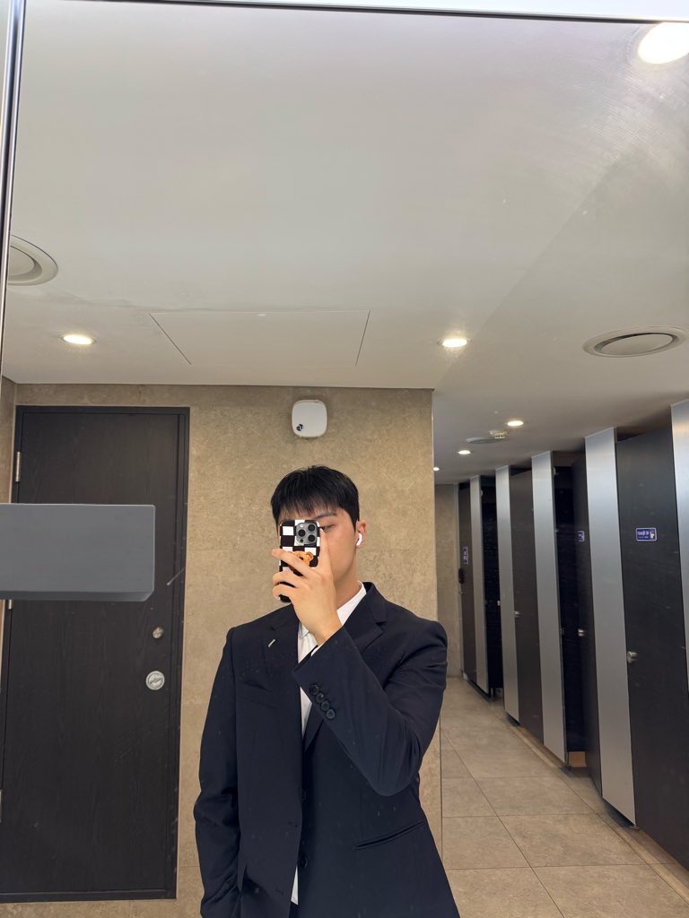 빰쁘 tweet media