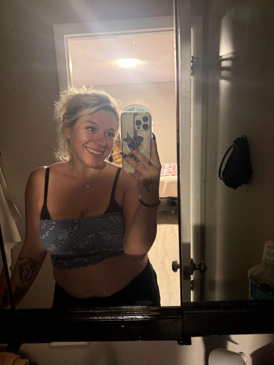 Dani Daze ✨ tweet media
