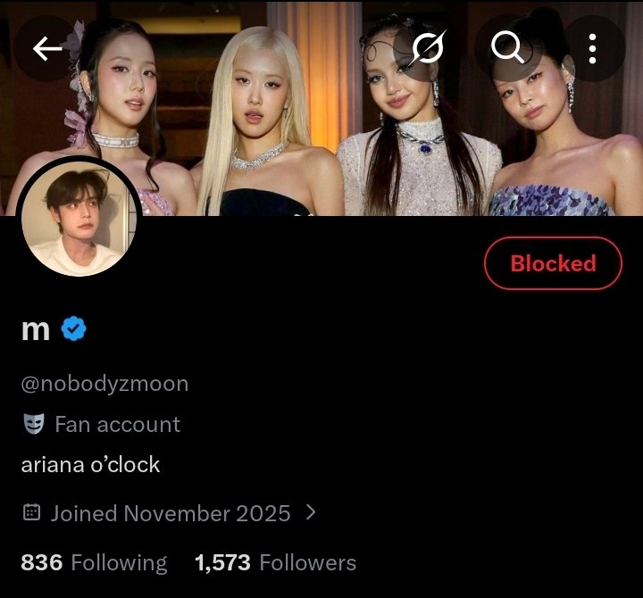 ◡̈Sɢ⋆ tweet media
