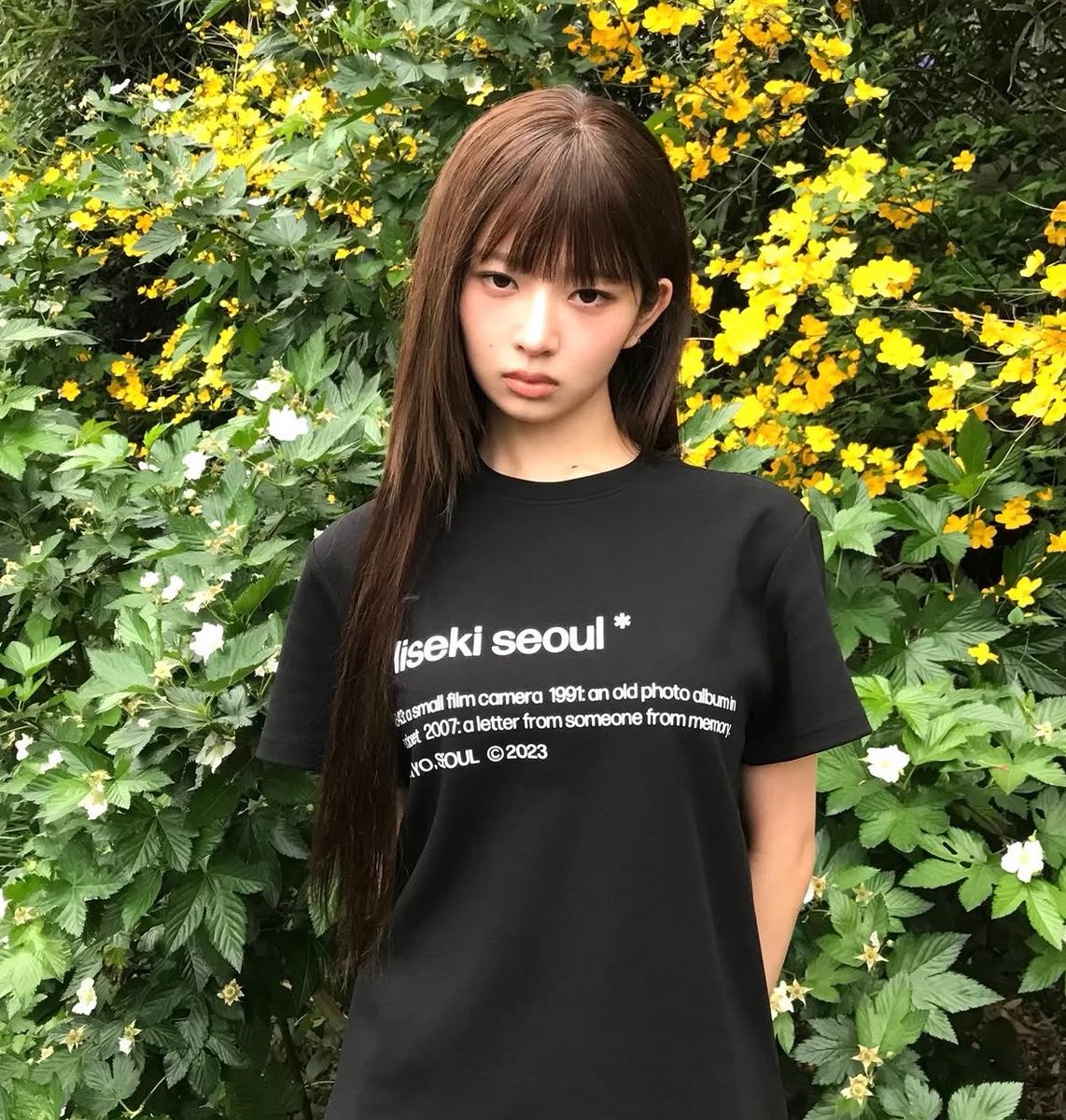 lzzbdays's tweet photo. MISEKI SEOULのTシャツ、レイちゃんが着ていてすぐに欲しくなってしまった^. ̫ .^ https://t.co/2AW7Djytfx