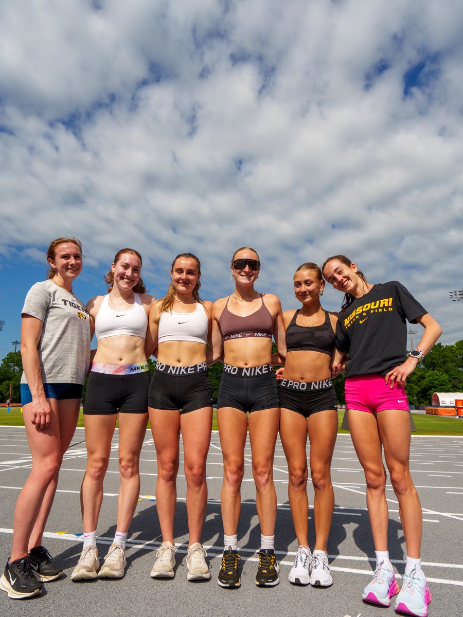 MizzouTFXC's tweet photo. Finishing touches ✨

#MIZ 🐯 https://t.co/fHbc1fiAkv