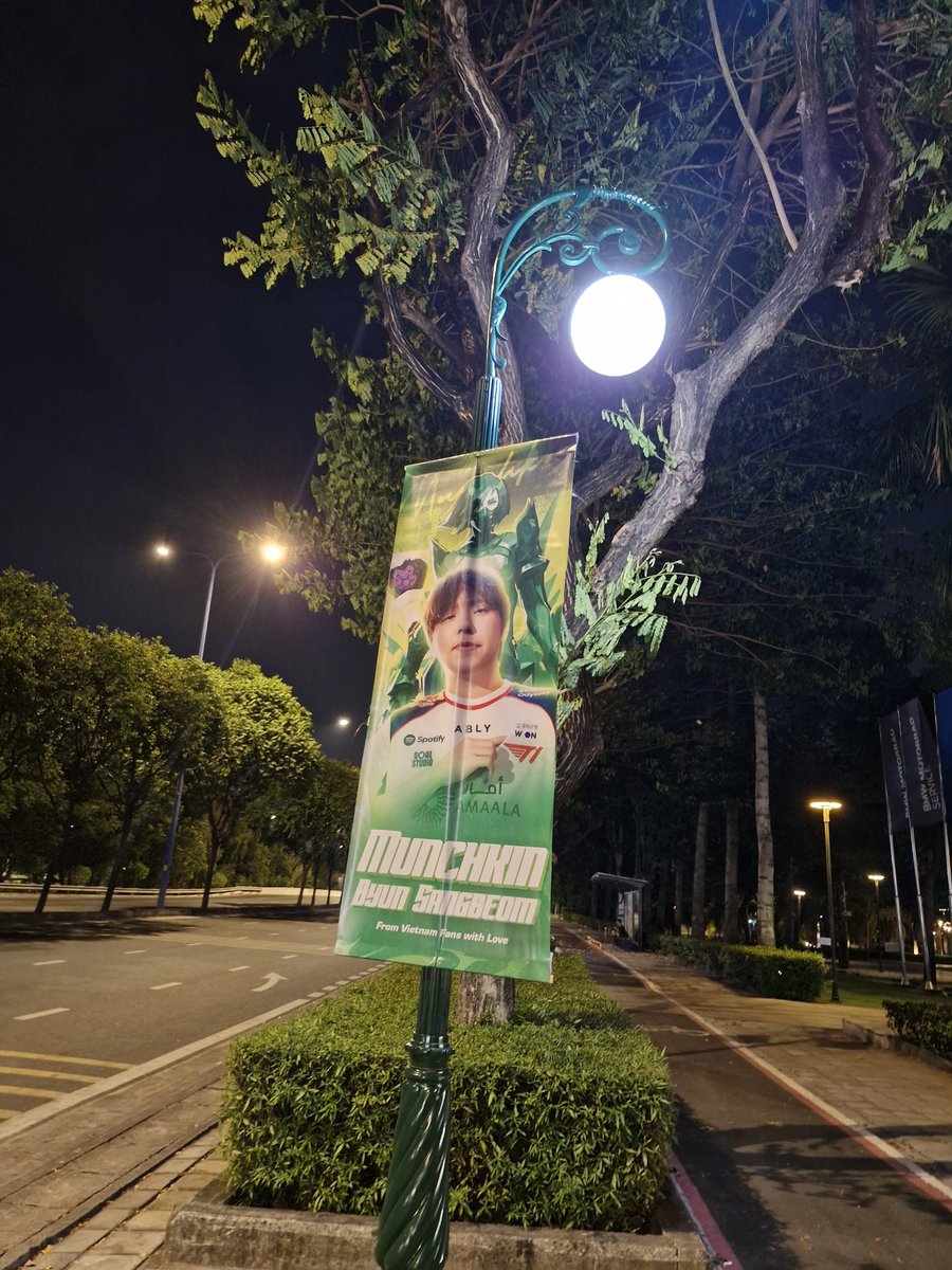 camapcon1996's tweet photo. FOR @T1 @iZuvlrt
@staxVLRT @Meteorvlrt @carpe_ow @Buzz_kr  @MUNCHKING_ 🥰✨️
   📍PJ BY @T1VALVN - T1 VALORANT FAN IN VIETNAM 🇻🇳✨️ https://t.co/w3DcsO1v6W