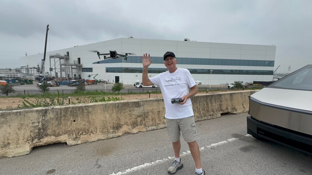 Joe Tegtmeyer 🚀 🤠🛸😎 tweet media