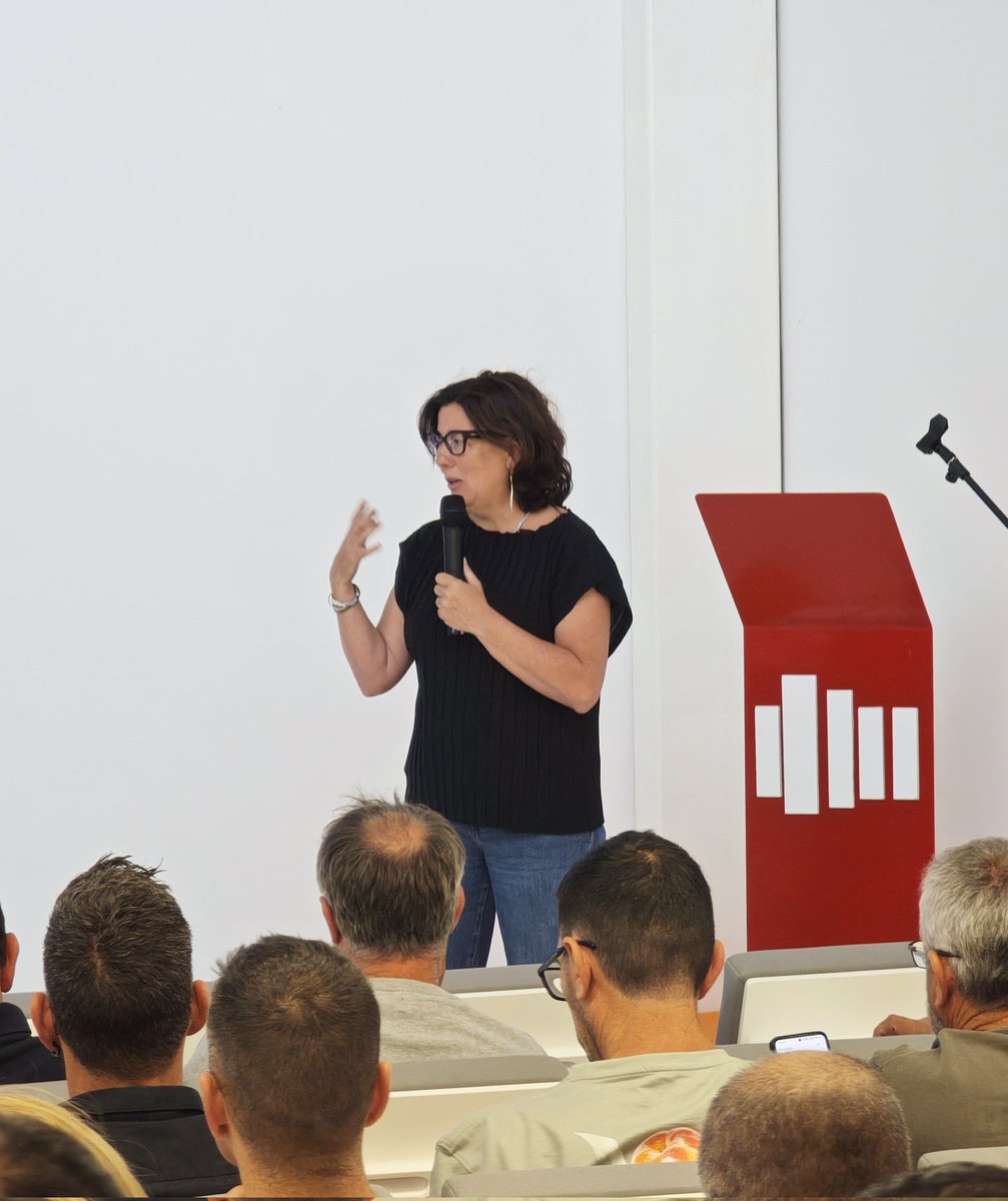 ugtficapv's tweet photo. UGT FICA PV ha celebrado hoy una jornada sobre el Estrés Térmico en las instalaciones de la Fundación Laboral de la Construcción con la participación de la Inspección de Trabajo, el INVASSAT, la FLC y la empresa Sweanty. https://t.co/ADjUaLQse1