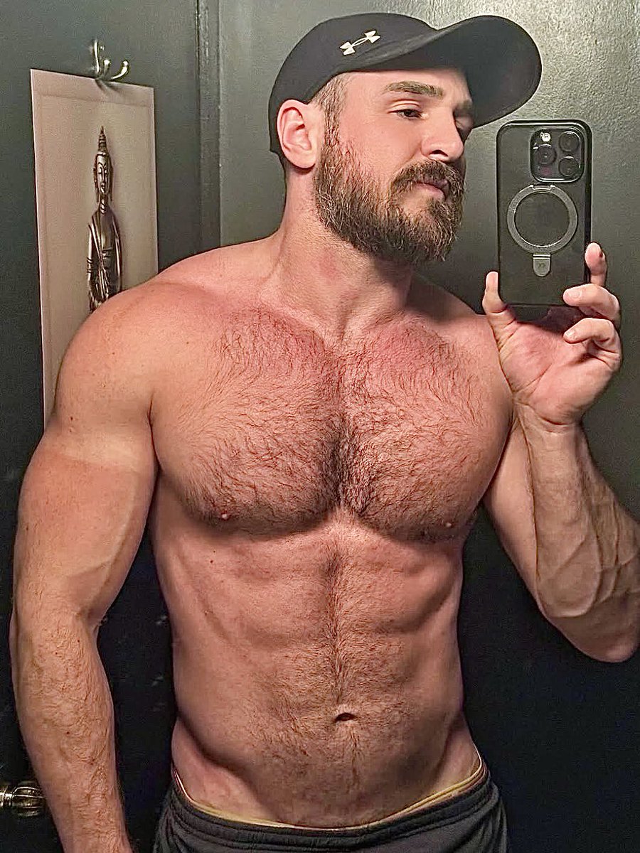 MuscleNips tweet media