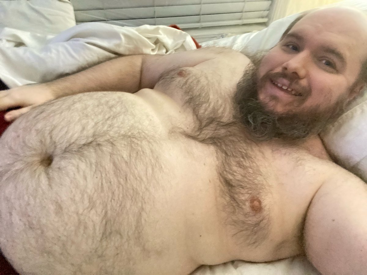 Derebear tweet media