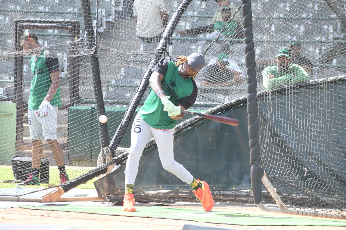EOBASEBALLCLUB tweet media