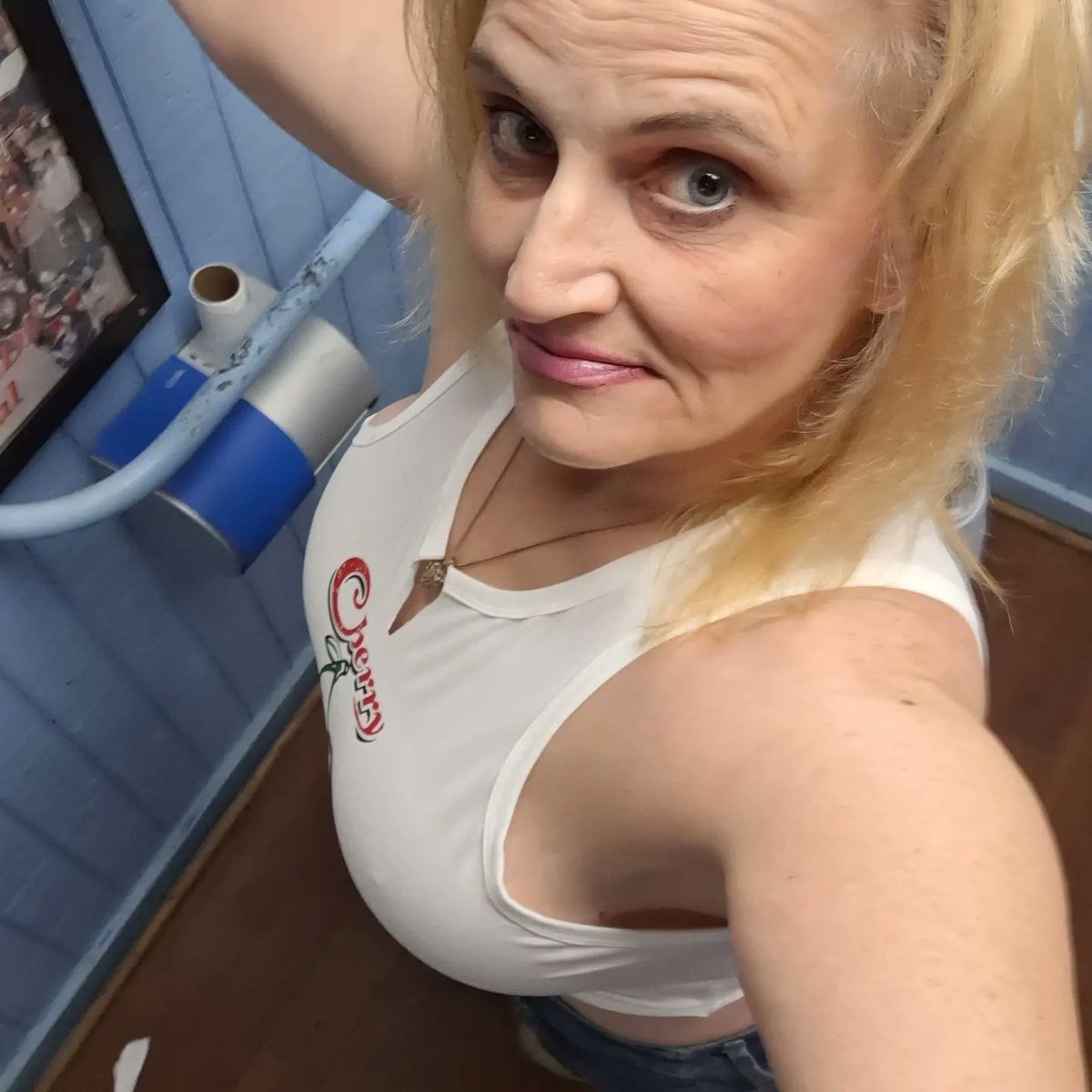 Angela Sue Cummins tweet media