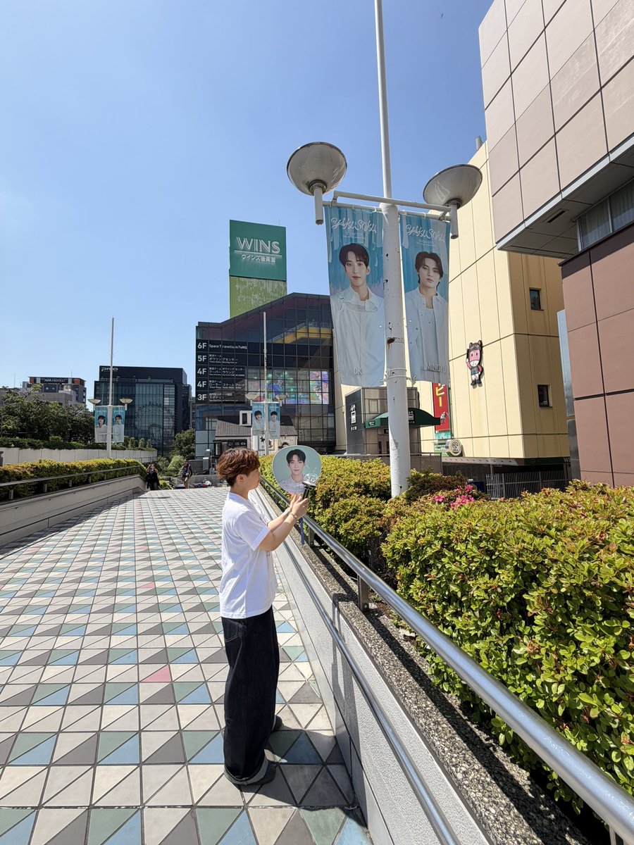 あお tweet media