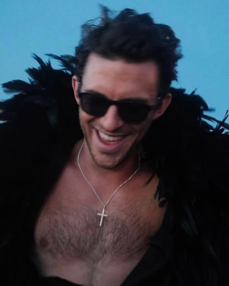 best of jonathan bailey tweet media