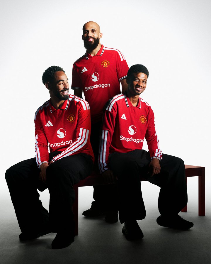 Manchester United tweet media