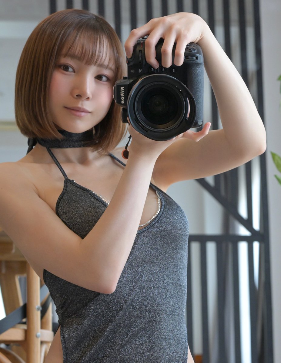 ruiruigrabeer's tweet photo. https://t.co/8HVQQqsIIm

Z9って小顔効果あるんですよ（） https://t.co/LWvpLxWeCM