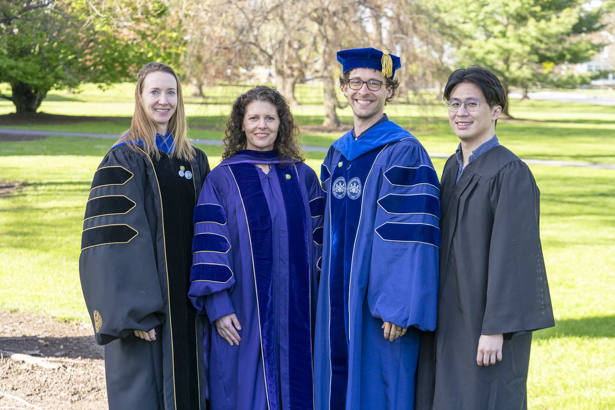 Hamilton College tweet media