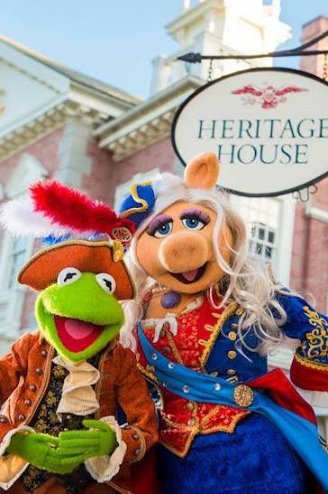 NickChaps96's tweet photo. Hey @DisneyParks, bring them back.

Seems like the perfect time with 250th coming up. 🇺🇸 https://t.co/5oxXcTpvhf