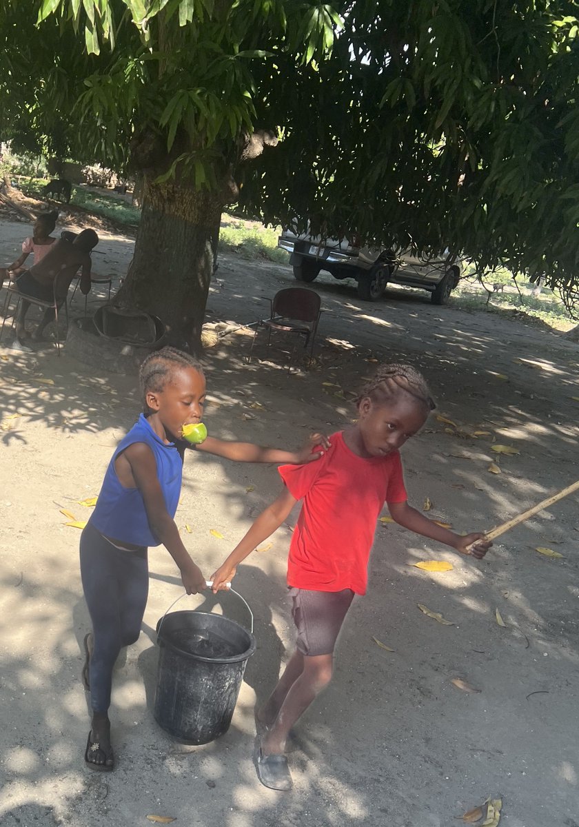 HCDP_Haiti's tweet photo. 46 refugees from Dessalines have been staying in a previously empty farm dormitory. We are so thankful to those that help HCDP care for needy children &amp; adults from different villages in Dessalines. Please donate if you can https://t.co/9NzIXlJ4Wz

#Haiti #PrayForHaiti #nonprofit https://t.co/BotyBlg6NC