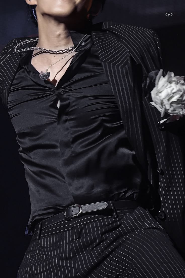 𝓬𝓱𝓮𝓻𝓻𝔂 𝓳𝓾𝓫𝓲𝓵𝓮𝓮 ෆ⸒⸒ 여백 tweet media