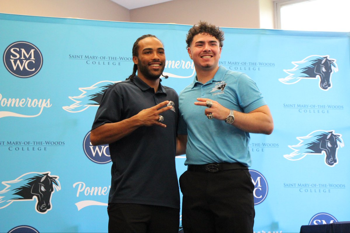 Saint Mary-of-the-Woods College Football tweet media