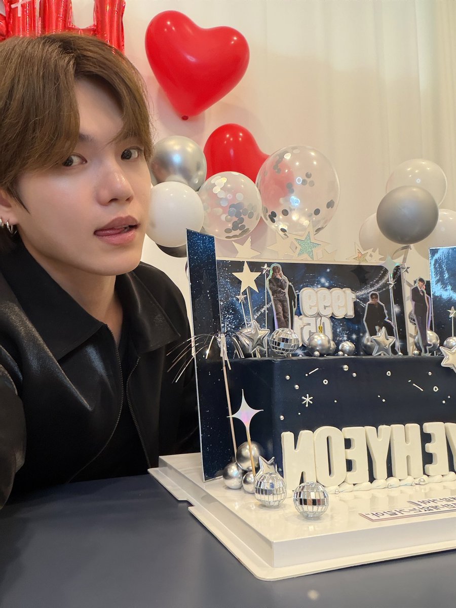 VERIVERY tweet media