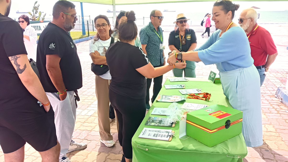 VOX Algeciras tweet media