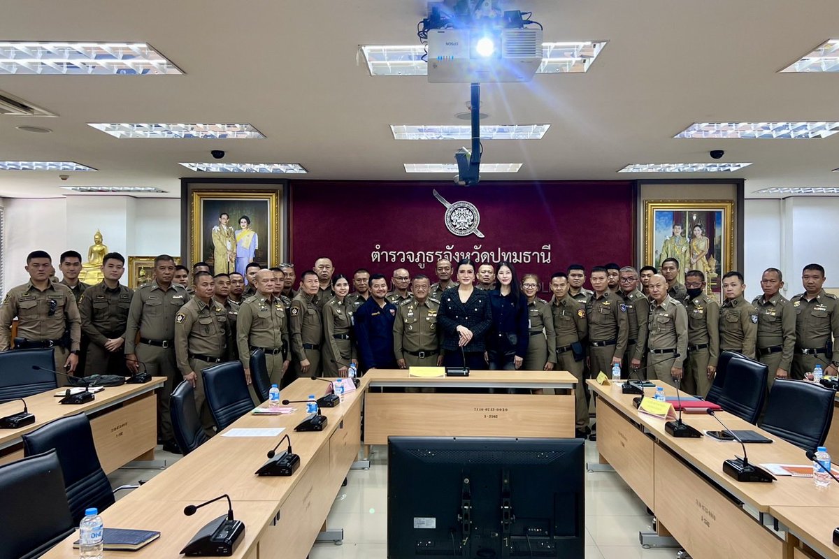 Warangsiri tweet media