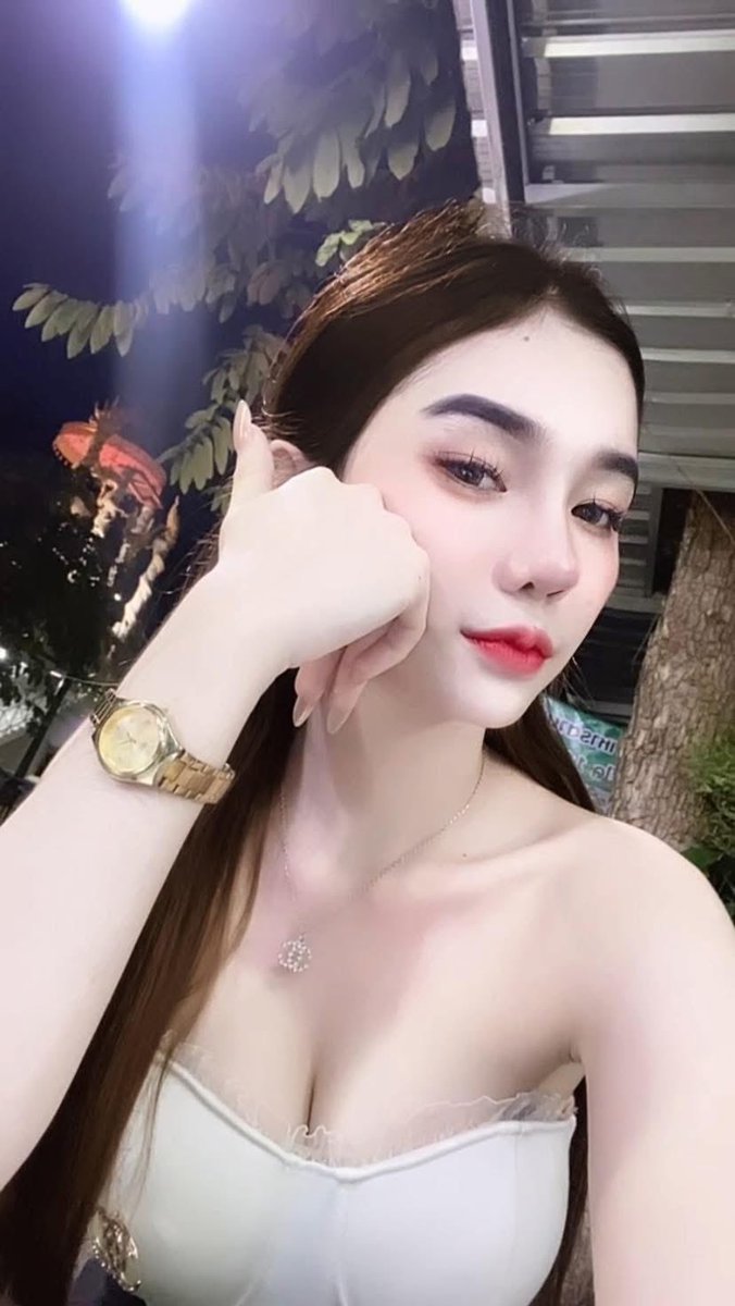 Natasha tweet media