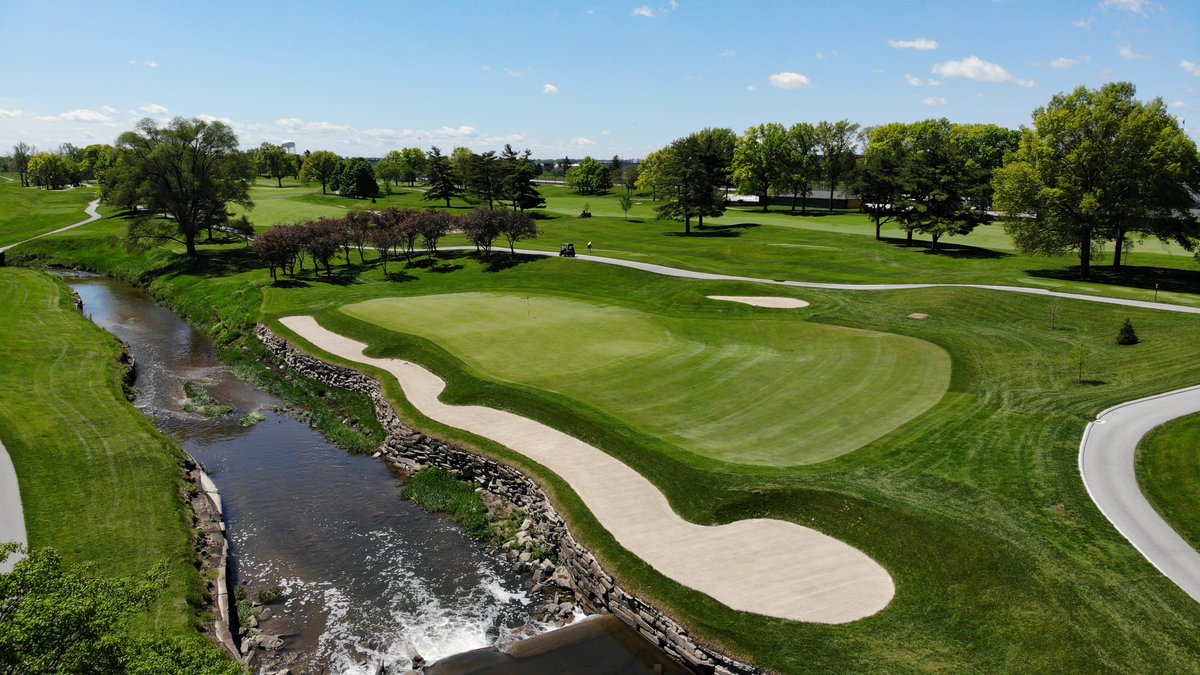 CWSpotlight's tweet photo. BREAKING: 2026 Indianapolis Outdoor Diamond Destinations Just Dropped — and Brickyard Crossing is ONE OF THEM.  

Pete Dye meets Indy 500 legend on four holes played inside the world-famous Speedway oval. Grandstands. History. Heart-pounding elevation changes. Lightning-fast greens. This is golf as spectacle.  

Brickyard Crossing isn’t just another course — it’s a living masterpiece where championship conditioning meets motorsport immortality. Privately operated, impeccably kept, and built for professionals who expect the absolute best.  

We’ve awarded it Citywide Spotlight Diamond status because nothing else in the region delivers this level of visual awe, strategic brilliance, and white-glove experience.  

The full Top 5 list is live now. More Diamonds dropping all year.  

When you travel, make Citywide Spotlight your first and only resource. The Best Shine Here.  

Tap the link in bio & see why Brickyard Crossing is on every serious golfer’s bucket list → https://t.co/pqmsH9hAMP  

#BrickyardCrossing #DiamondDestination #IndyGolf #PeteDye #CitywideSpotlight