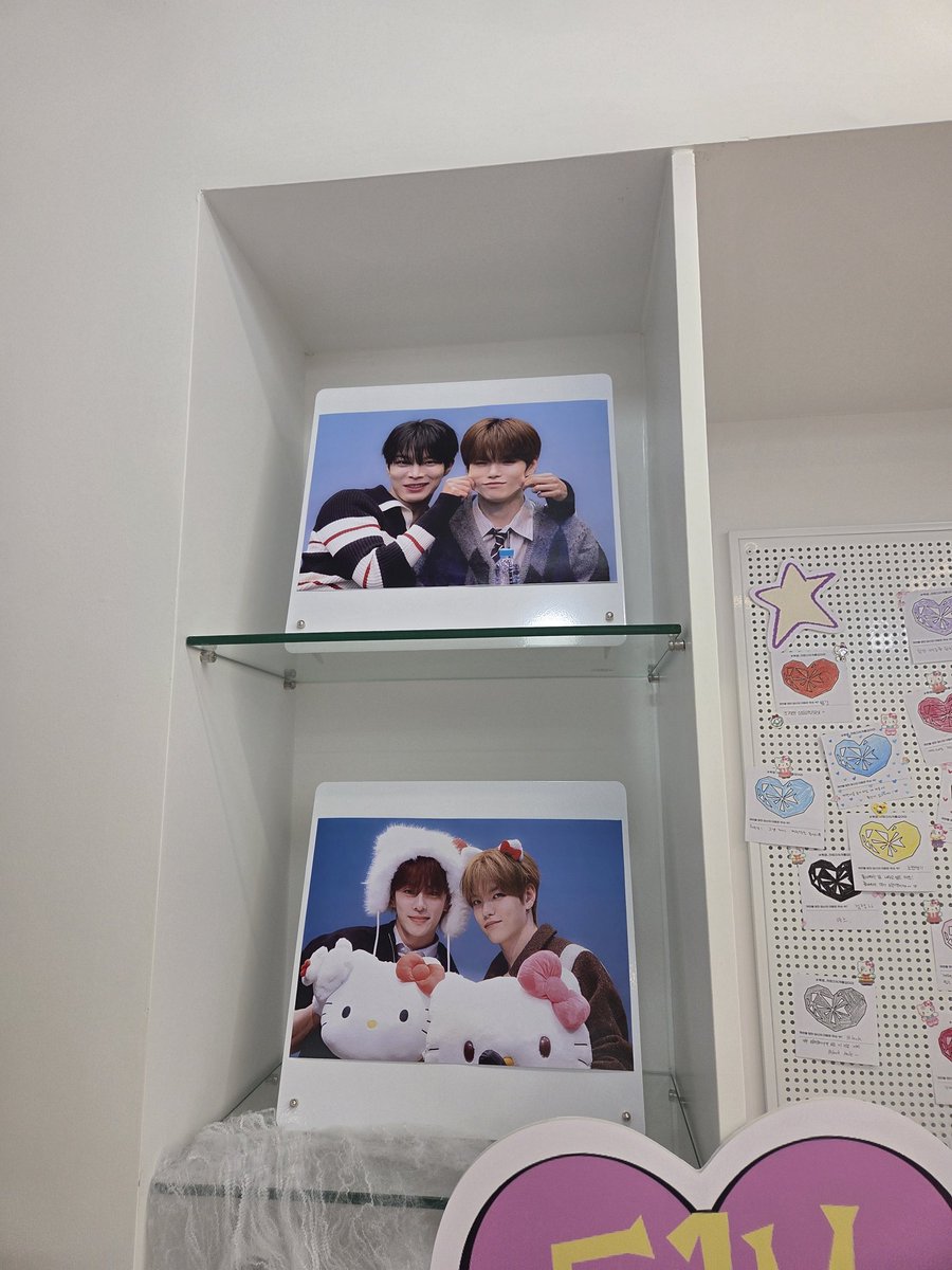 예아 tweet media