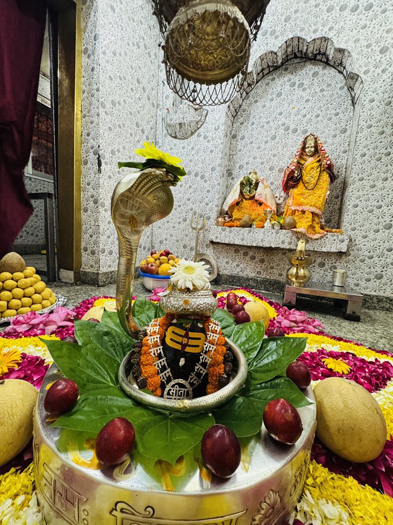 neelkanthtemple's tweet photo. शुभ रात्रि श्री नीलकंठ महादेव जी

📍 श्री नीलकंठ महादेव मंदिर उत्तराखंड https://t.co/NqFkZ1Kt4a