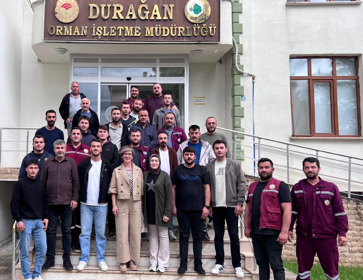 NerminYimaz's tweet photo. Durağan Orman İşletme Müdürlüğümüzde görev yapan üyelerimizle birlikteydik.  Çalışma hayatı ile ilgili bilgi alışverişinde bulunduk. Arkadaşlarımıza çok teşekkür ederim. https://t.co/71R6kQklfU