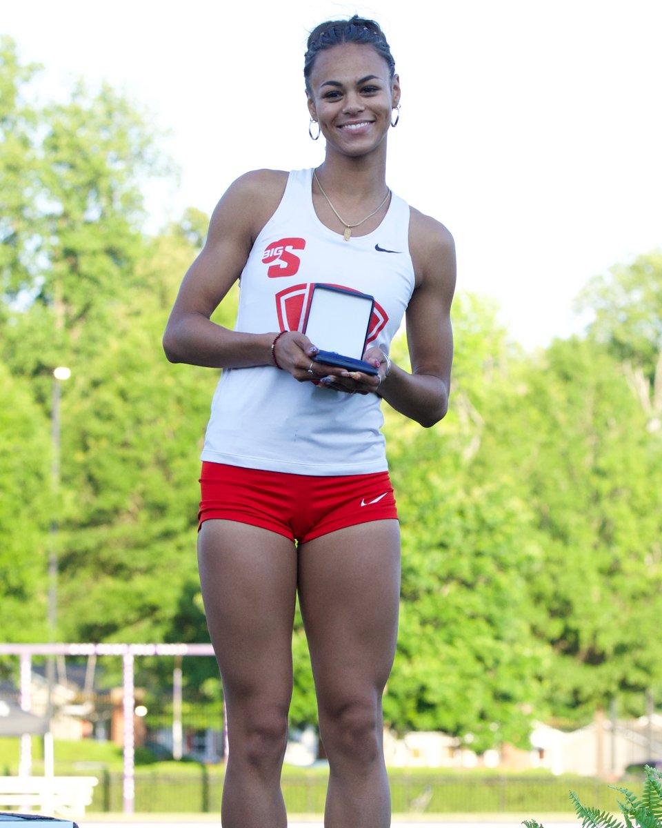 RadfordTrackXC's tweet photo. Jeylah rounds out her week with a 🥉 in the 200 meters!

She ran a season-best time of 23.81 seconds to make @BigSouthSports All-Conference!

#RiseAndDefend https://t.co/ThWcGvNFXw