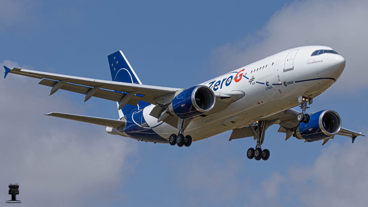 hugosspotter's tweet photo. Los pasados días 5 y 6 de mayo estuvo operando desde la #BASanJavier el Airbus A310-304 de @AirZeroG para realizar vuelos parabólicos de gravedad 0 en colaboración con la @aee_gob.
Aquí algunas imágenes de su actividad antes de partir de vuelta a Burdeos.
#Airbus #A310 #AirZeroG https://t.co/8bqUtlNKne