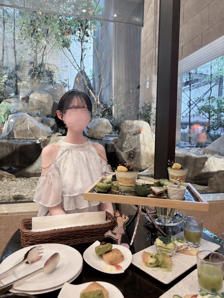 𝒴 tweet media