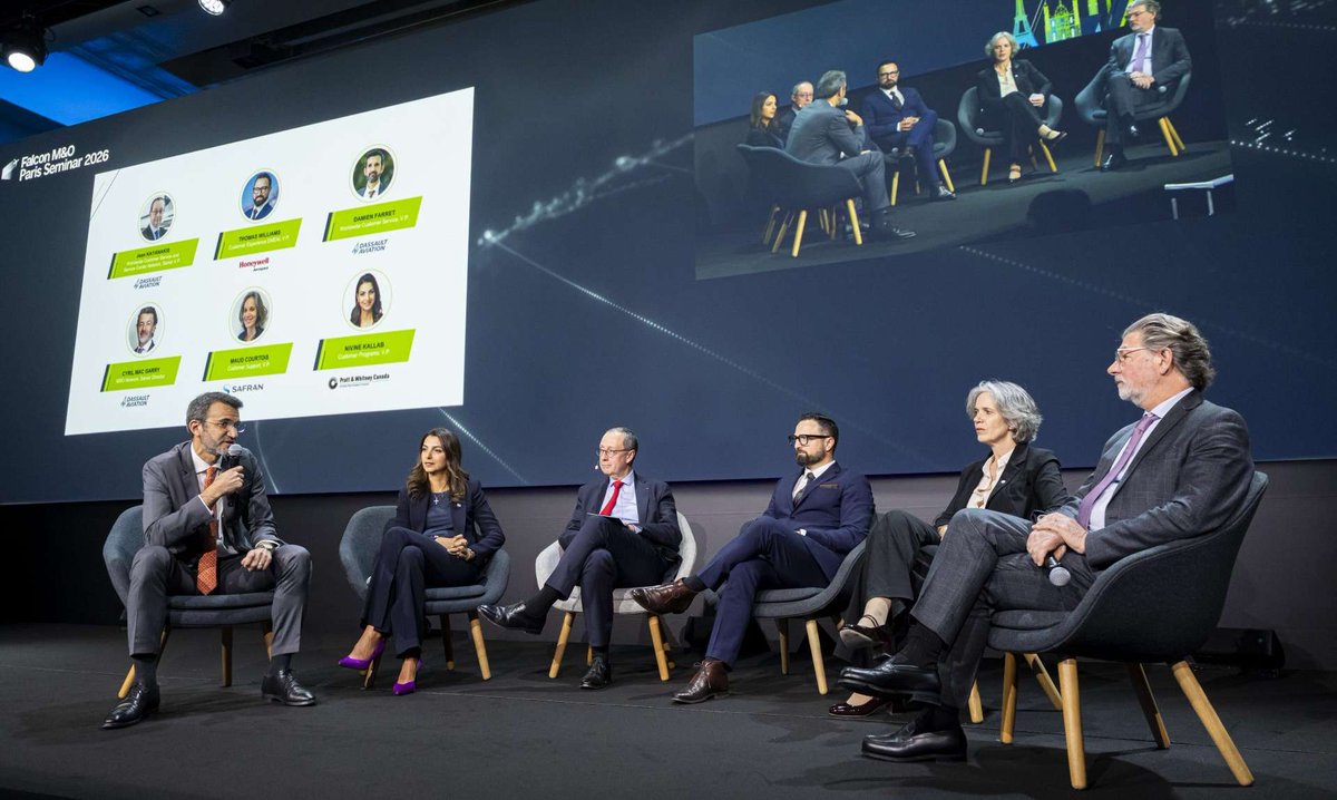 DassaultFalcon's tweet photo. Maintenance &amp; Operations (M&amp;O): Dassault family gathers for frank talk and a little fun. Read the latest Crew Chief Blog: https://t.co/LlmFDBOQiS https://t.co/0LqTngX45J