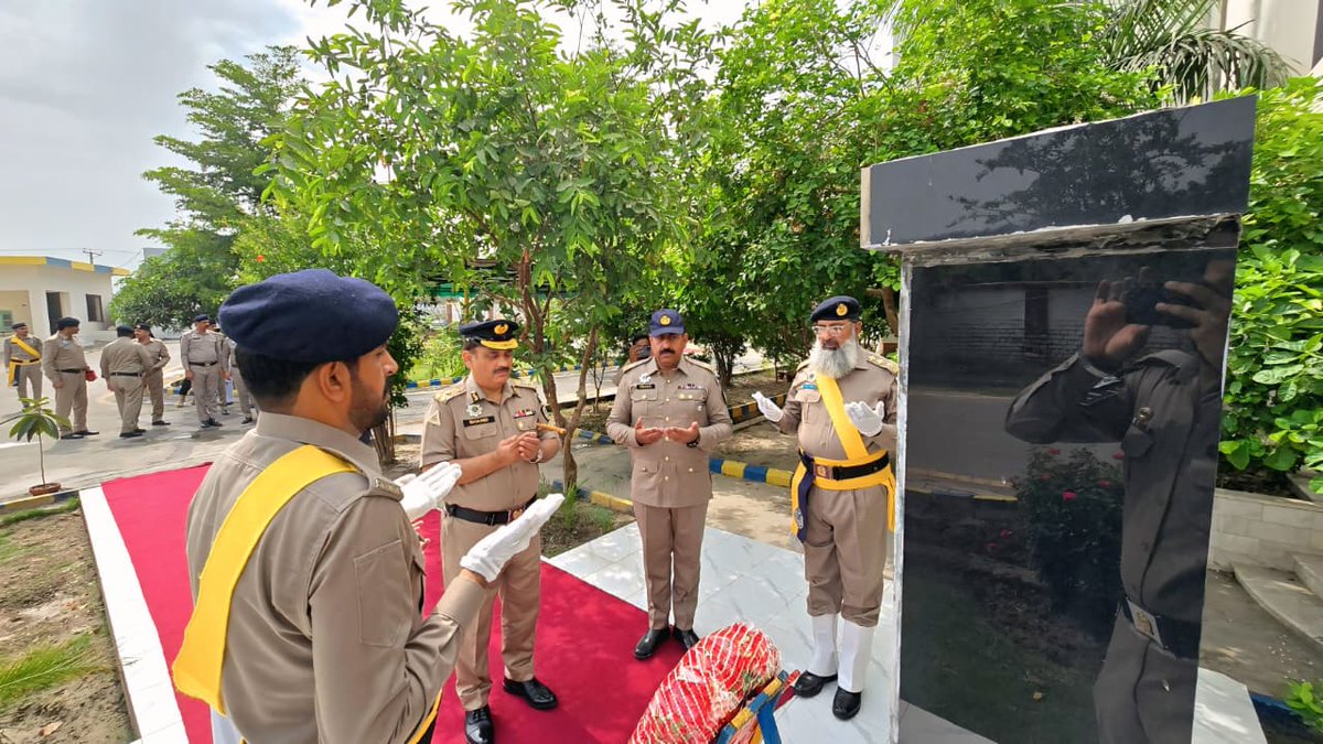 National Highways & Motorway Police (NHMP) tweet media