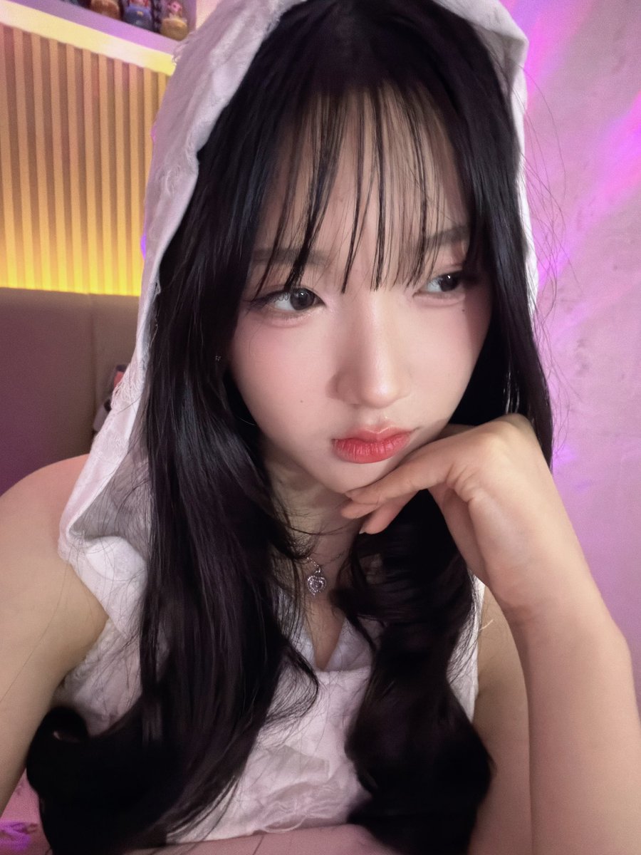 Adeline Wijaya tweet media
