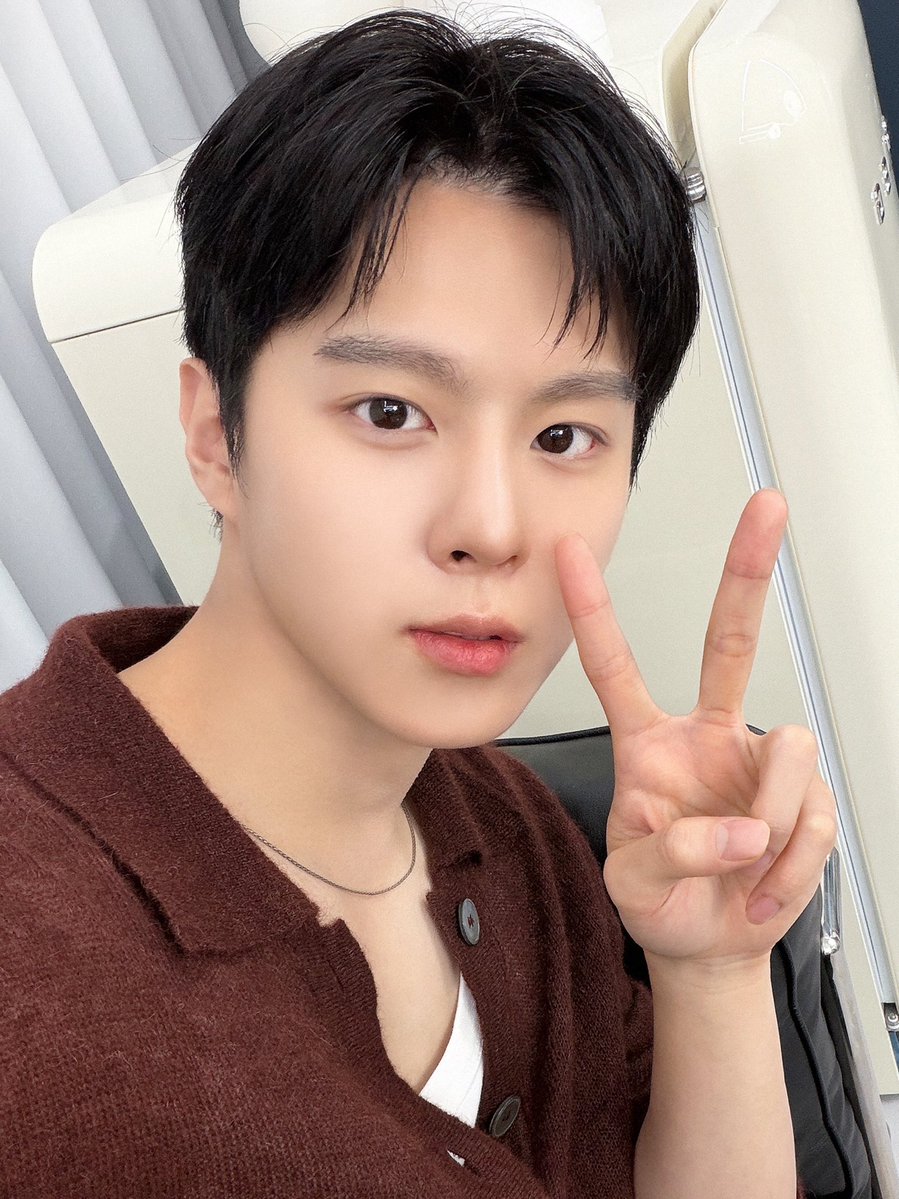 KIM WOO SEOK official tweet media