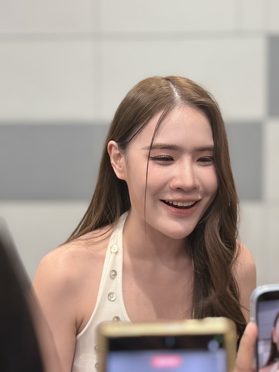 พอแย้ว tweet media