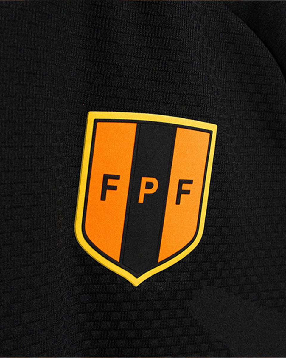 FutFanatics tweet media