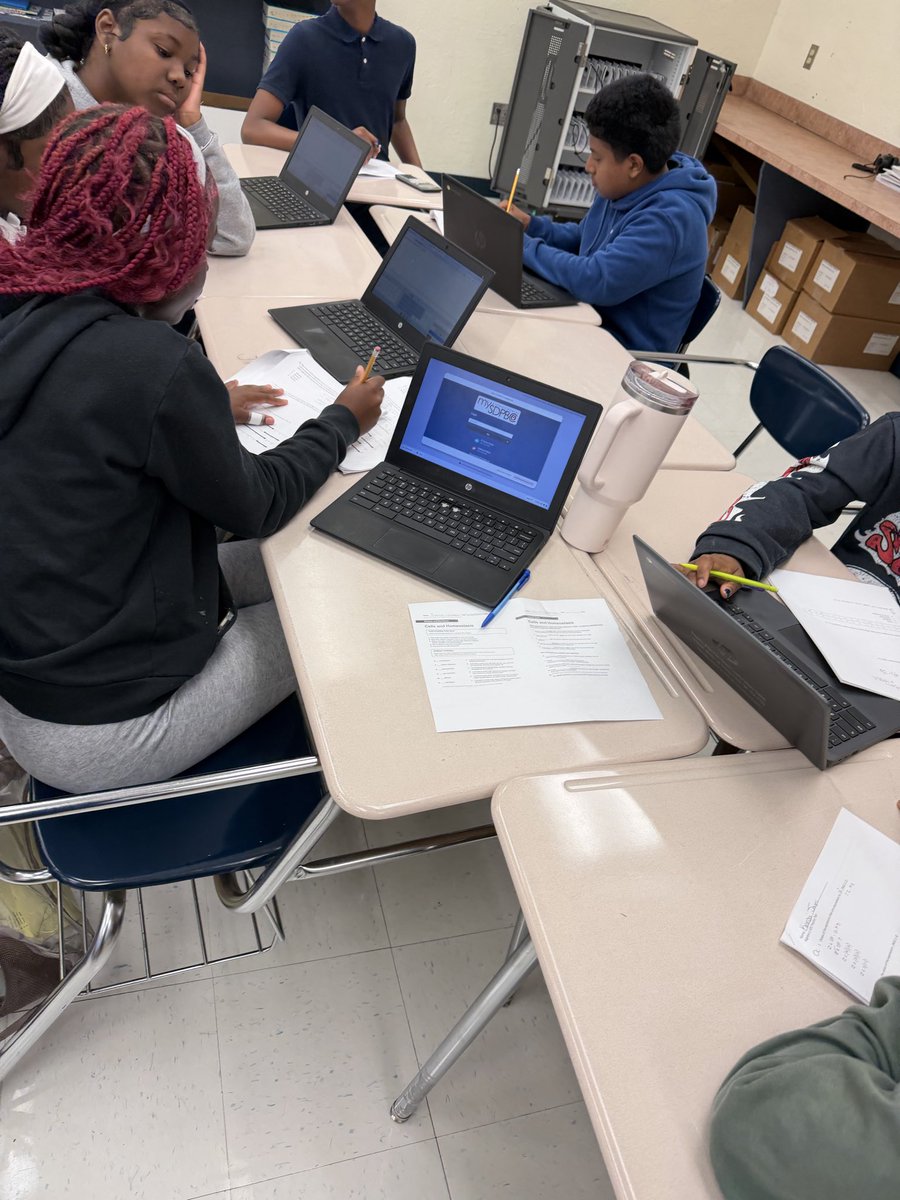 MosleySSCC's tweet photo. Algebra 1 Cram Jam for our students who test on Monday! @WatkinsSeminol1 https://t.co/XdBg1ZHdOW