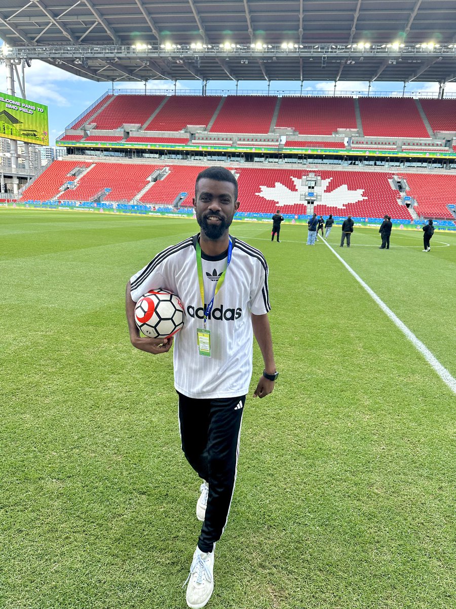 AbdullahEmadFS's tweet photo. World Cup Stadium 🏟️ BMO Field 🇨🇦
Toronto Stadium 🇨🇦🏟️
#toronto #canada #freestyler https://t.co/sGtjvLkLsX
