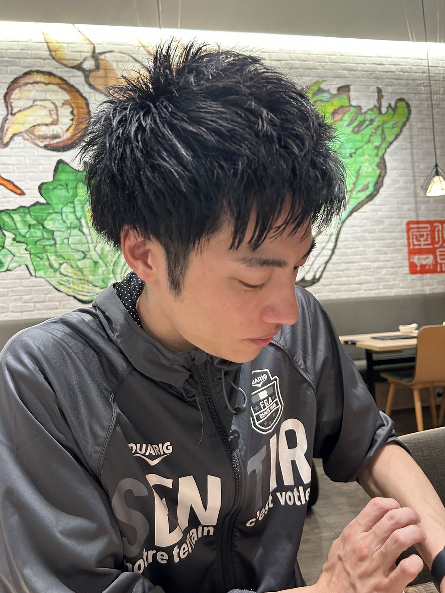 かい tweet media
