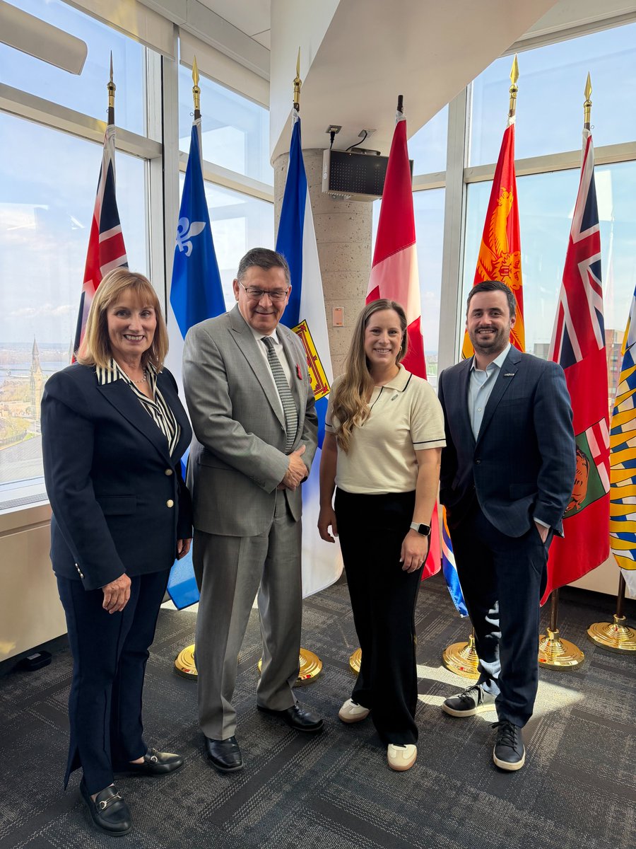 FoodBevCanada's tweet photo. Thank you MPs @BelangerBuckley &amp; Pauline Rochefort for meeting with @FoodBevCanada Members to discuss our industry's role in strengthening rural communities, and how we can address our challenges around labour &amp; immigration. #cdnagri https://t.co/bkVMvgxHt7
