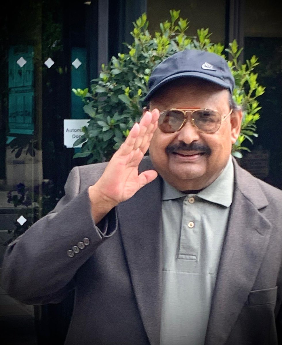 Altaf Hussain tweet media