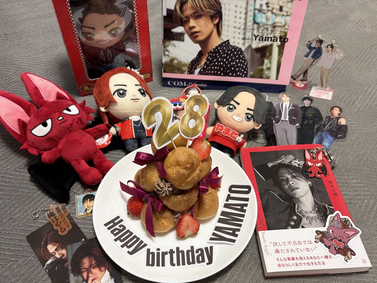 ariiii0204's tweet photo. やまと君 
Happy 28th birthday❤️🎂
今年もやまとくんの誕生日をお祝いできて
とっても幸せです！！
去年は大切なコムレンに出会えて、ノンプリ、オフ会色々なイベントに参加できて楽しかったです✨
���年もたくさん会いに行けますように🙏🏻
これからもずっと大好き！
#コムドットやまと #やまと生誕祭 https://t.co/88SkUGKRuO