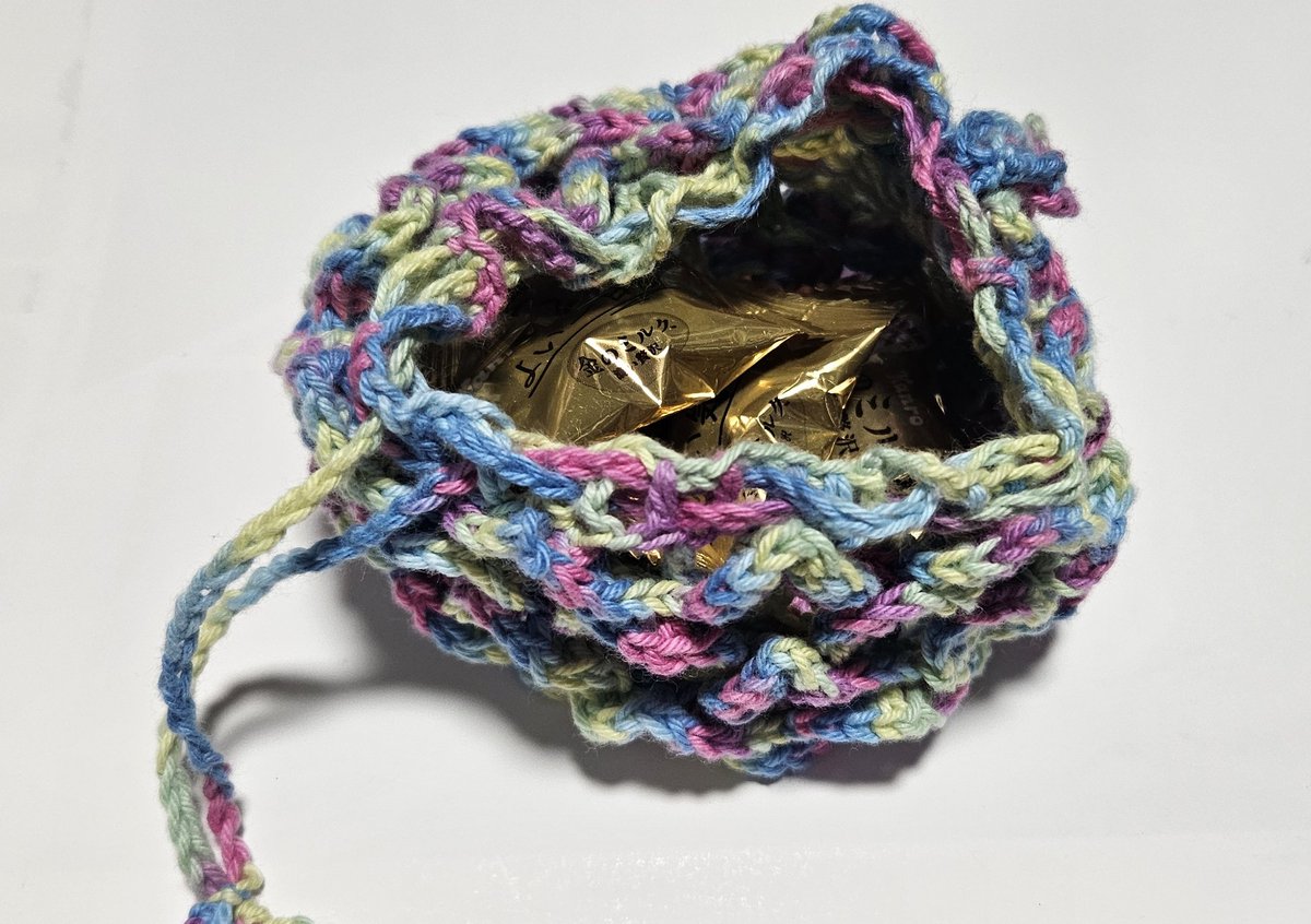 LC029Sakura's tweet photo. 4月末に子宮摘出手術をしました。子宮筋腫と腺筋症による不正出血と毎日続く痛みに耐えきれず決断。結果としては、本当に良かったと思います。痛みから解放されてめちゃくちゃスッキリ！
そして本日、入院中に同室で仲良くなった方からとっても素敵なプレゼント🎁が届きました✨ https://t.co/VkxSdqZEvK