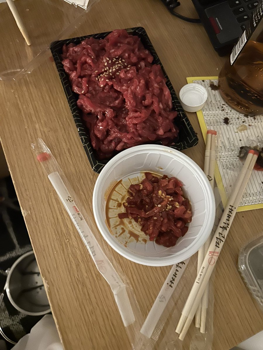 ニャンスニ tweet media
