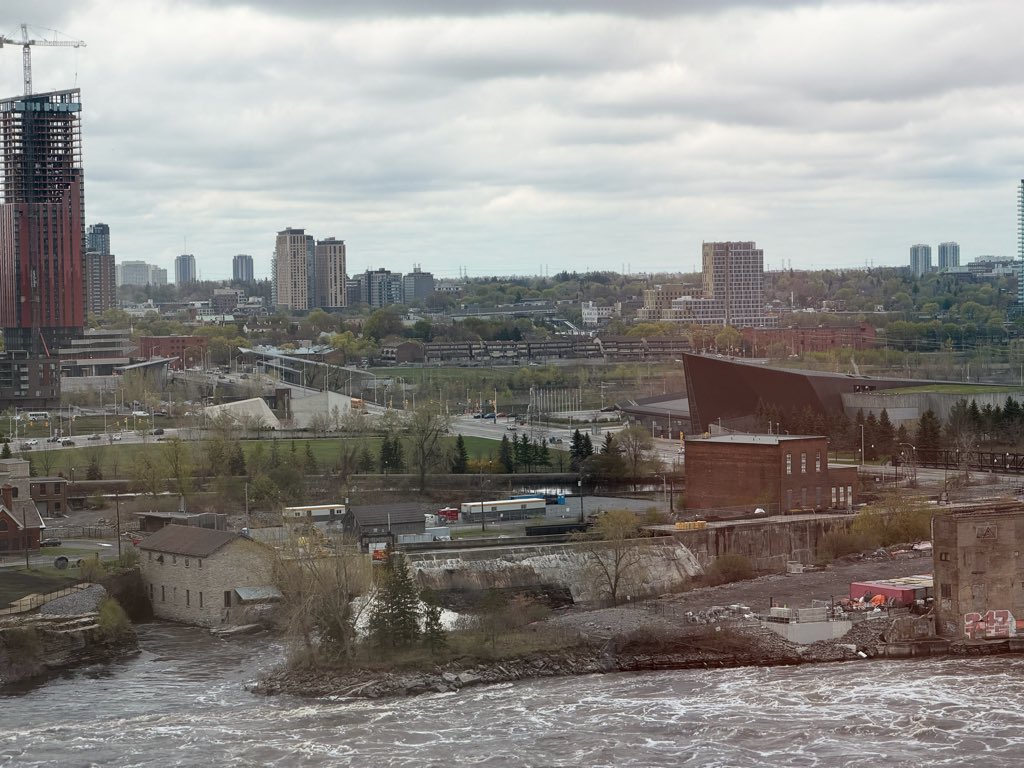 mlarocque87's tweet photo. Was looking out my office window this morning and was imagining what my view will be like in 5-6 years. May need to consider #Sens season seats at that point 😬 https://t.co/IkP0PDkzOE